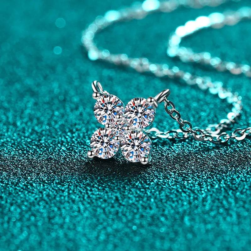 1.26 Carat Moissanite 925 Sterling Silver Geometric Shape Pendant Necklace - ELY VESSA LLC
