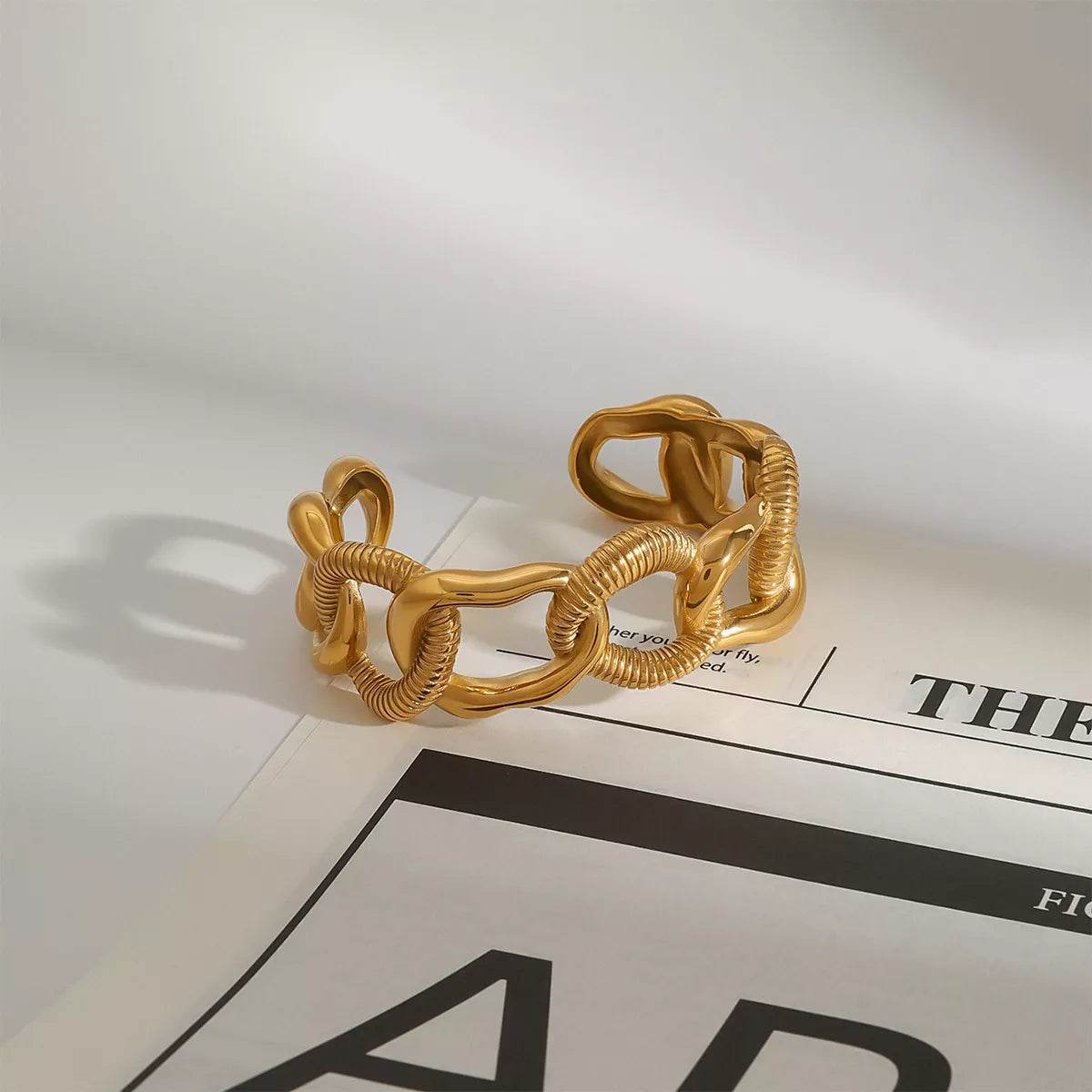 18K Gold-Plated Chain Link Open Bracelet - ELY VESSA LLC