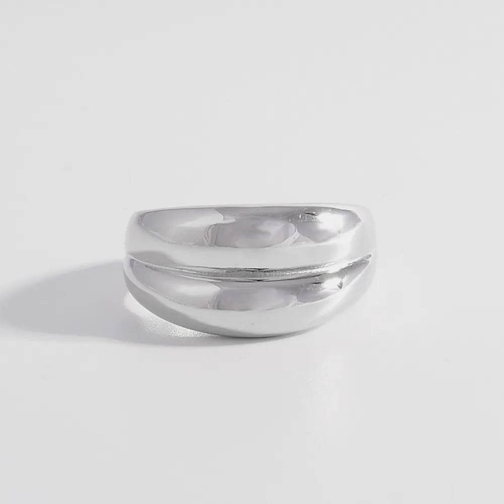 925 Sterling Silver Bulging Ring - ELY VESSA LLC