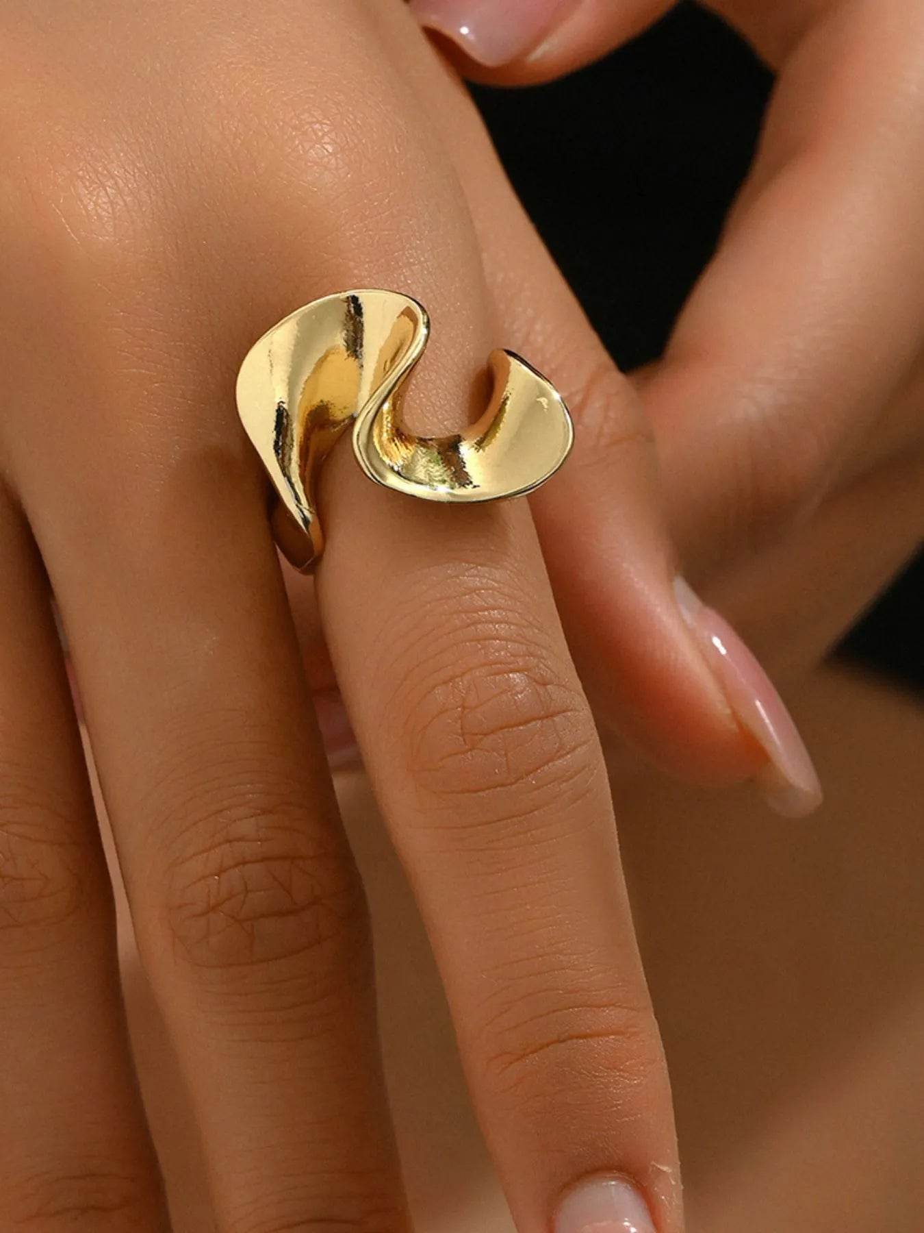 18K Gold-Plated Stainless Steel Geometric Ring - ELY VESSA LLC