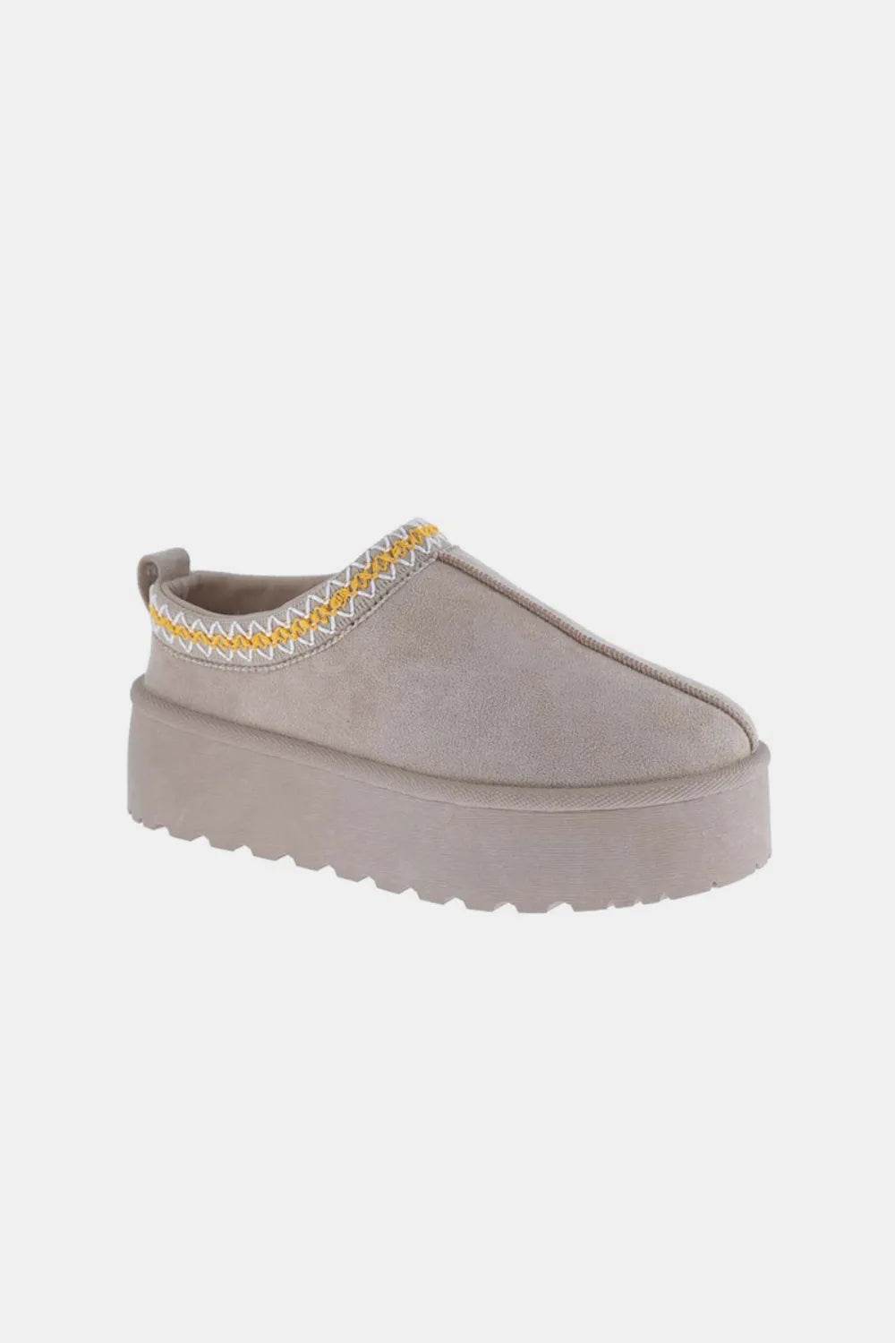 Weeboo Platform Embroidered Trim Slip-On Boots - ELY VESSA LLC