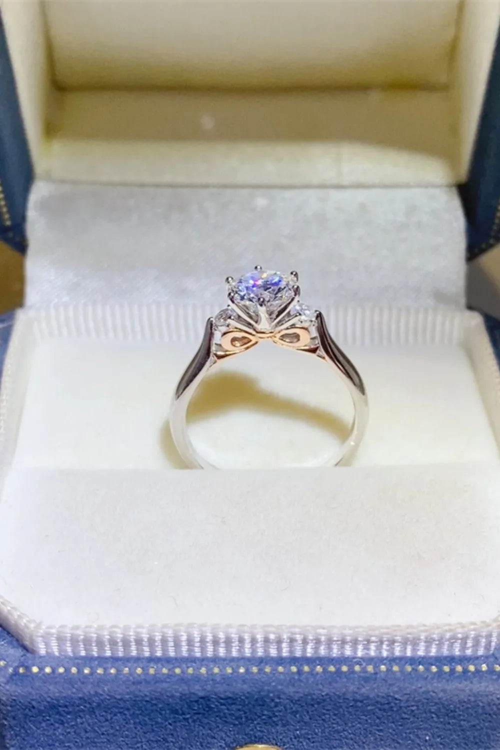 2 Carat Moissanite 925 Sterling Silver Ring - ELY VESSA LLC
