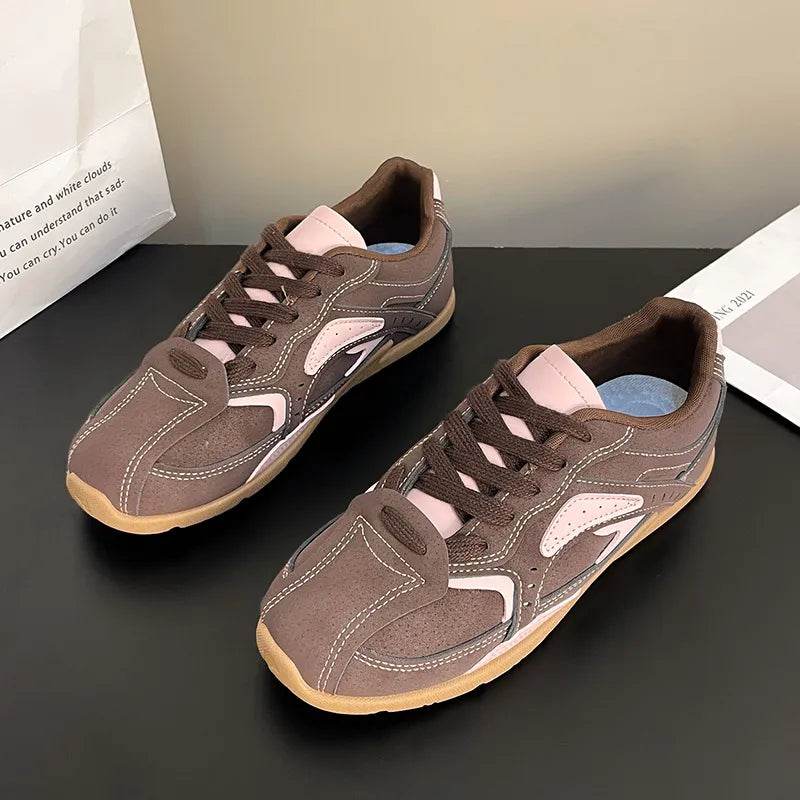 Contrast Flat Sneakers - ELY VESSA LLC
