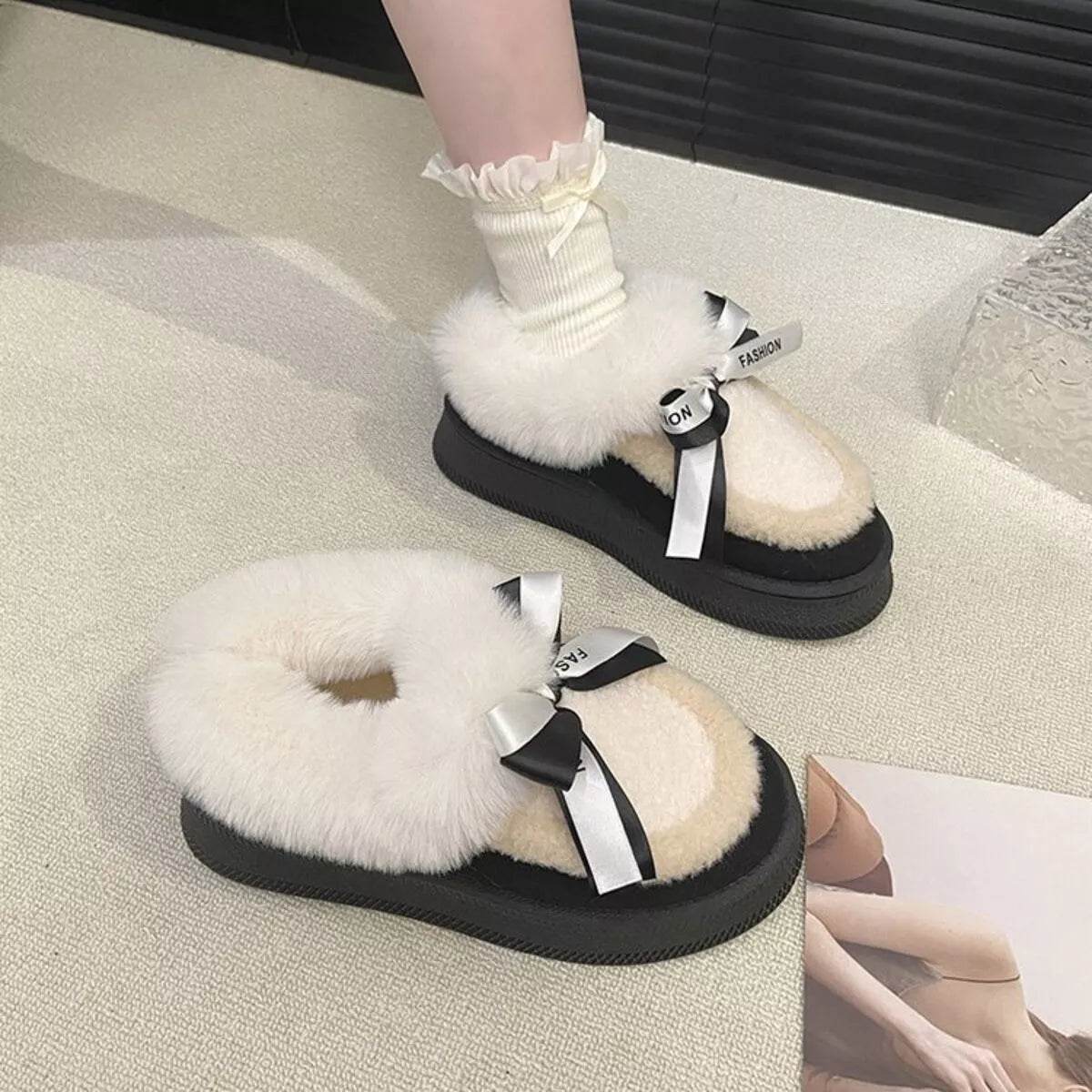Round Toe Platform Boots - ELY VESSA LLC