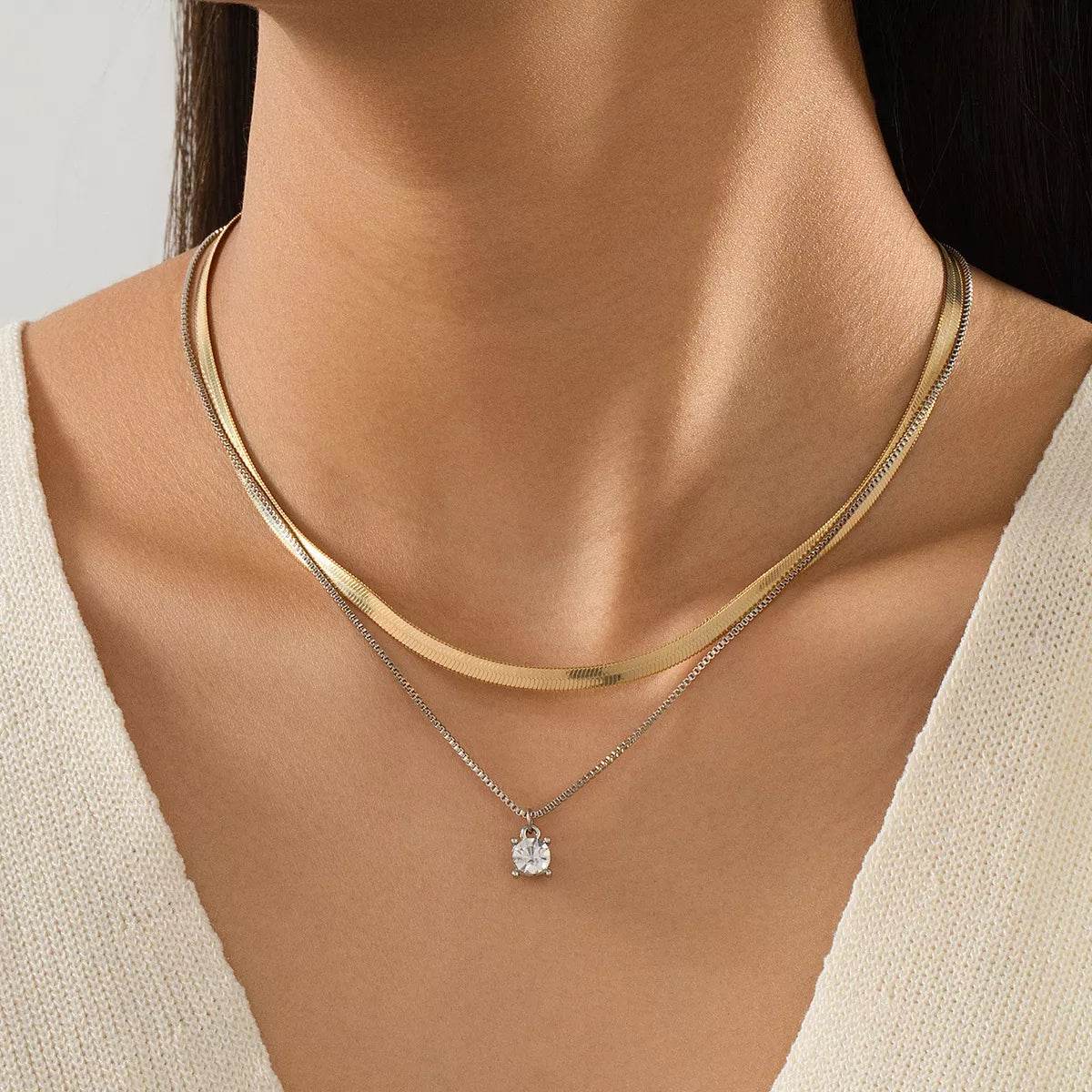 2 Piece Minimalist Design Chain Pendant Necklace - ELY VESSA LLC
