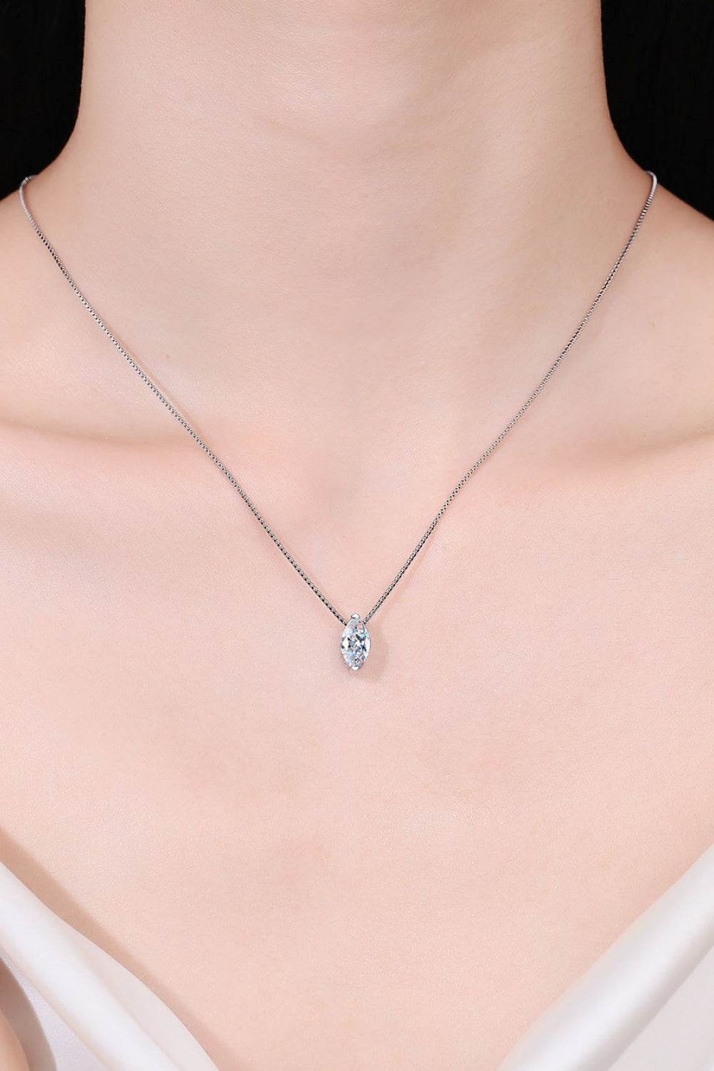 1 Carat Moissanite 925 Sterling Silver Necklace - ELY VESSA LLC
