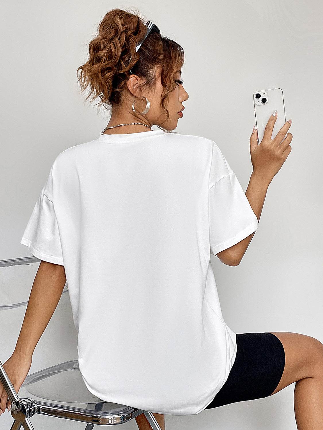 Round Neck Short Sleeve Ghost Graphic T-Shirt - ELY VESSA LLC