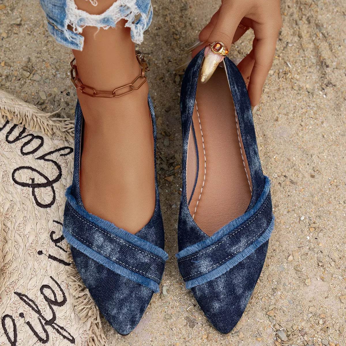 Point Toe Flats Slip-Ons - ELY VESSA LLC