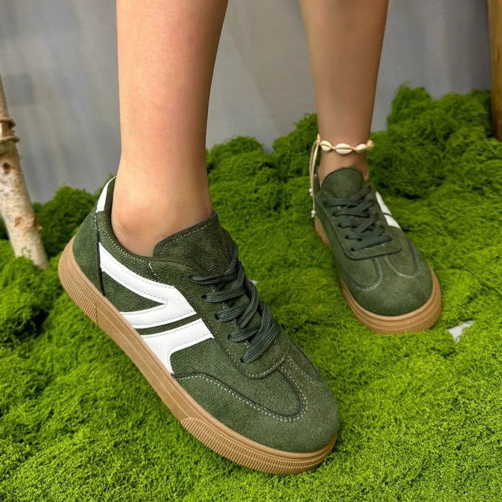 Lace Up Round Toe Contrast Sneakers - ELY VESSA LLC