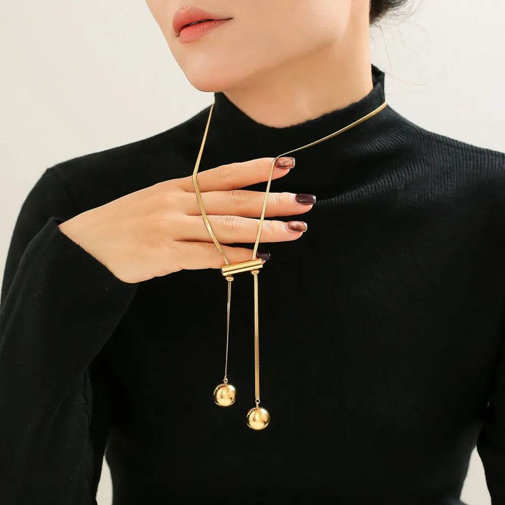 18K Gold-Plated Titanium Steel Hollow Bead Necklace - ELY VESSA LLC
