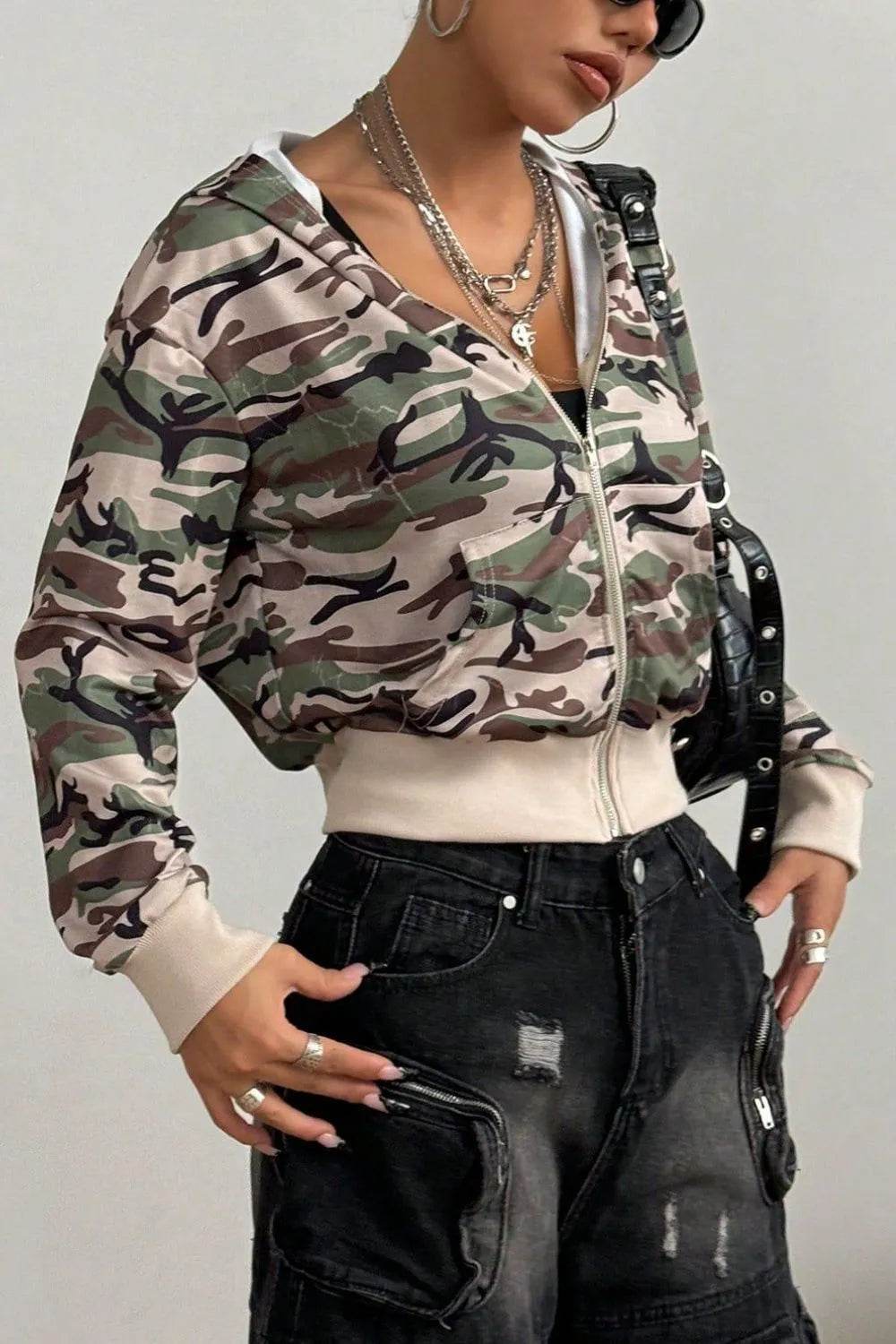 Pocketed Camouflage Zip Up Hooded Jacket - ELY VESSA LLC