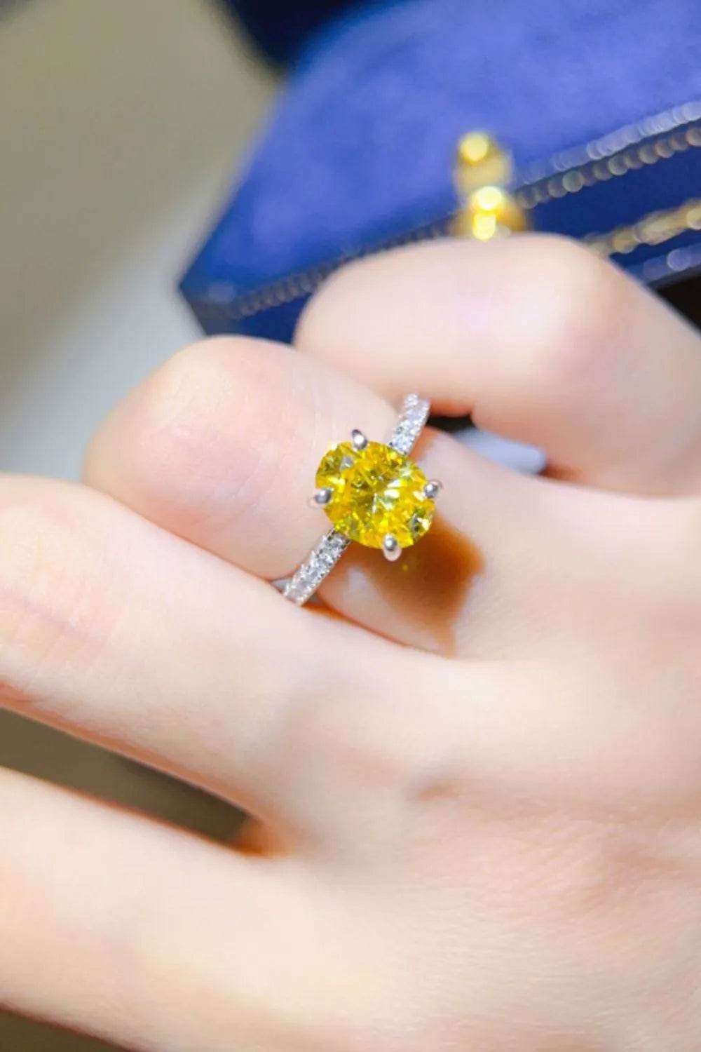 2 Carat Moissanite 925 Sterling Silver Ring - ELY VESSA LLC