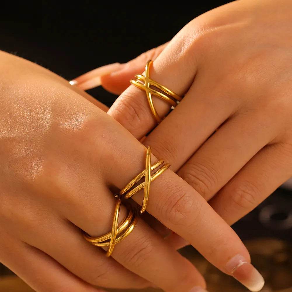 18K Gold-Plated Crisscross Ring - ELY VESSA LLC