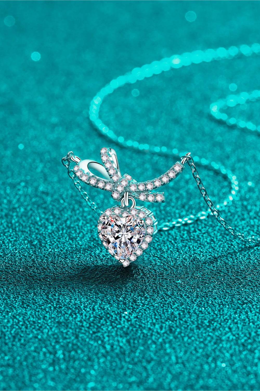 1 Carat Moissanite Heart Pendant Necklace - ELY VESSA LLC
