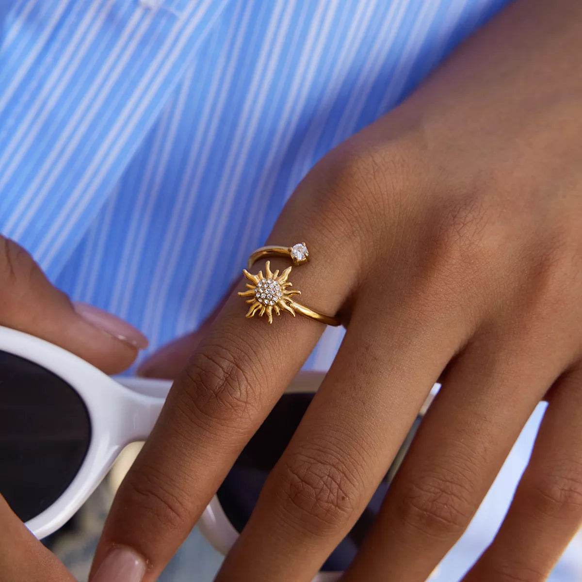 18K Gold-Plated Zircon Sun Bypass Ring - ELY VESSA LLC