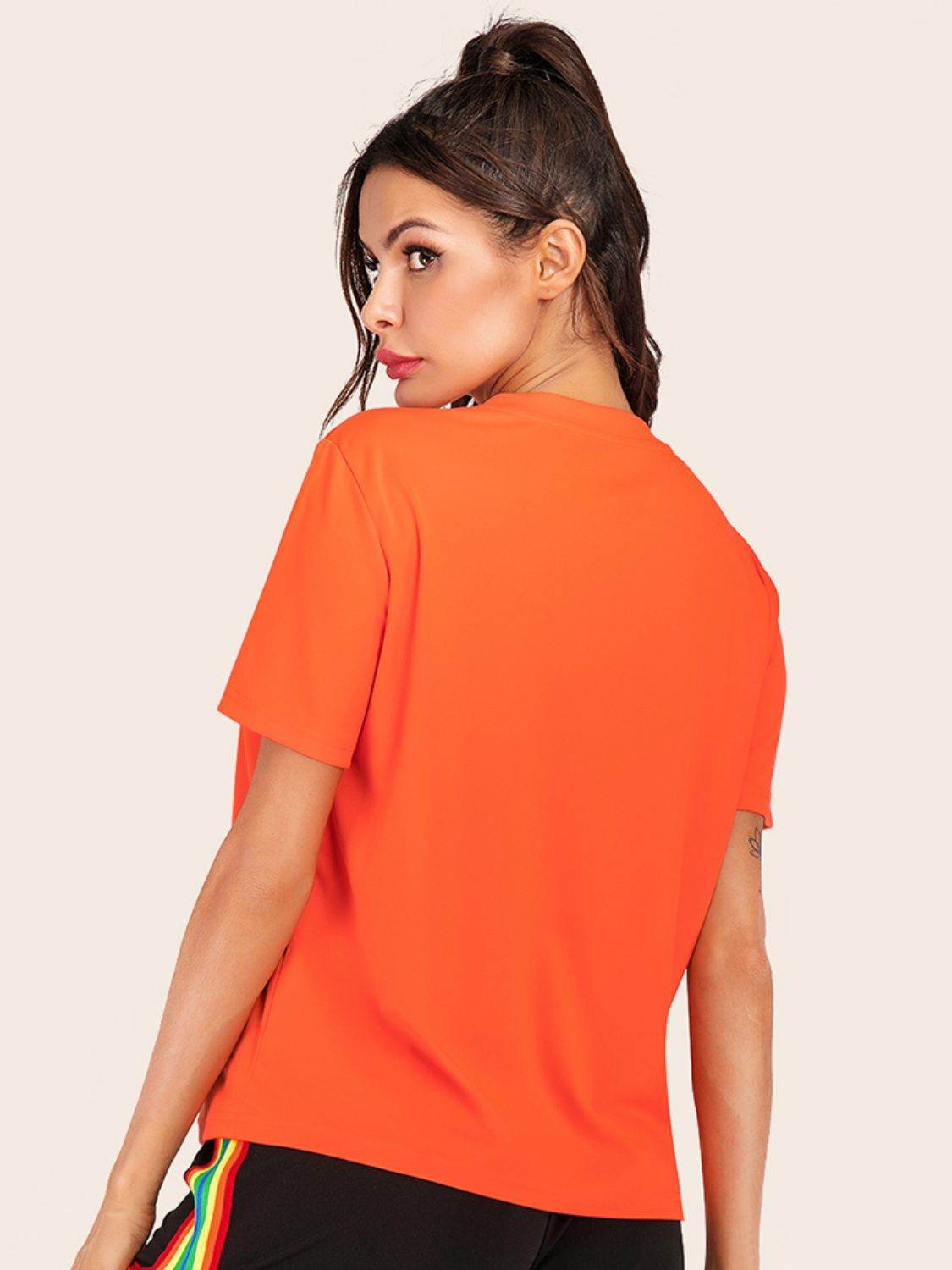 SOLD OUT Graphic Tee - ELY VESSA LLC