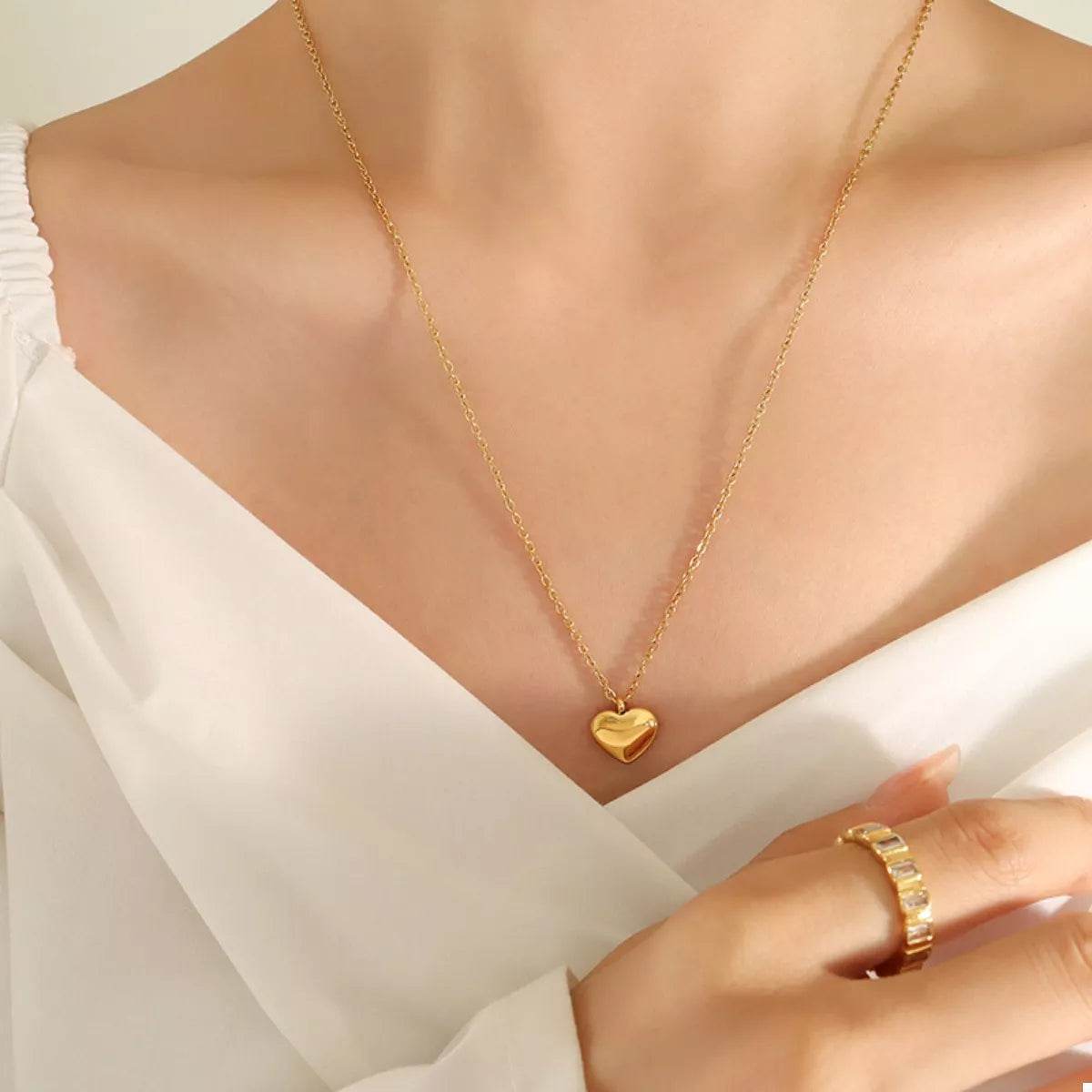 18K Gold-Plated Heart Pendant Necklace - ELY VESSA LLC