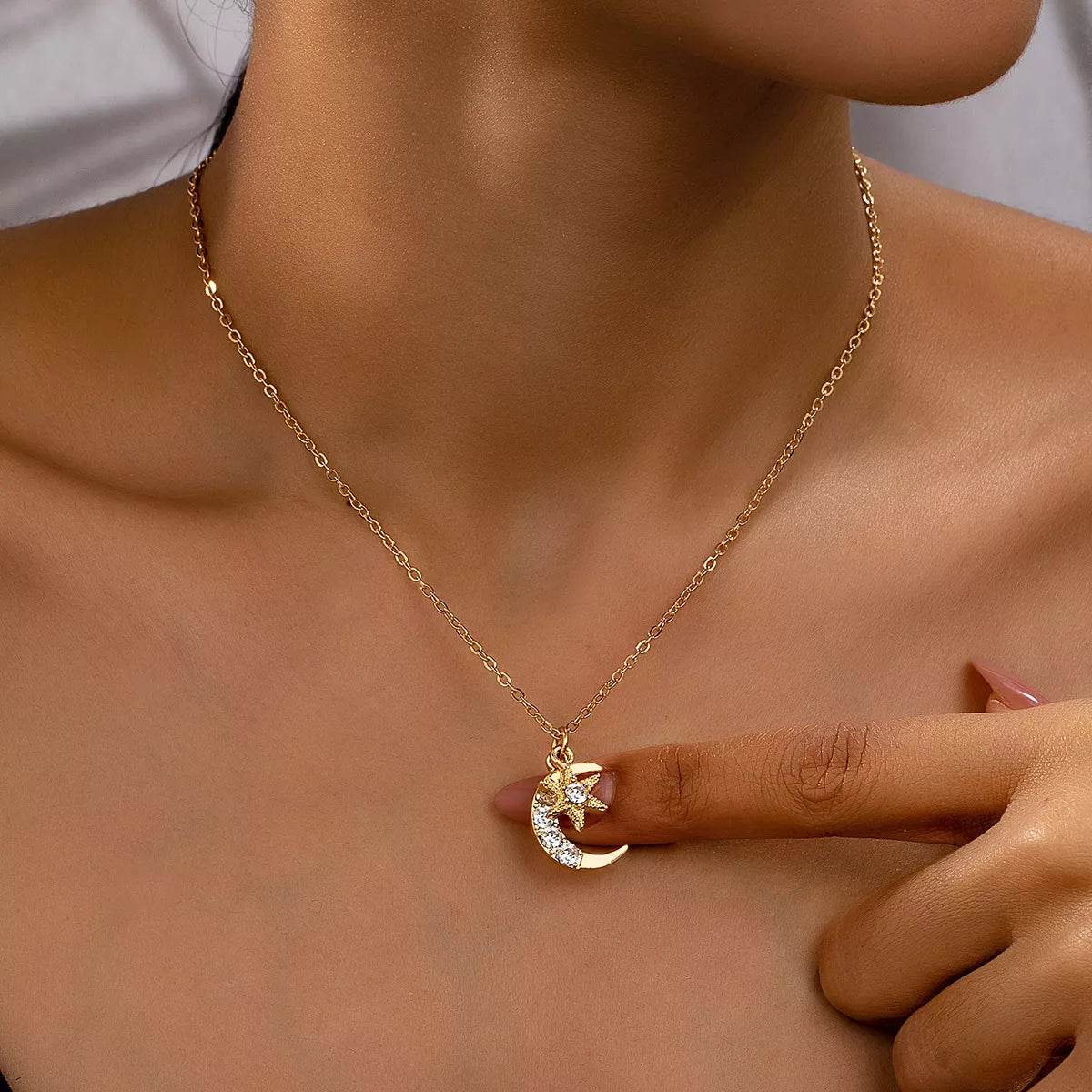 18K Gold-Plated Rhinestone Star & Moon Necklace - ELY VESSA LLC