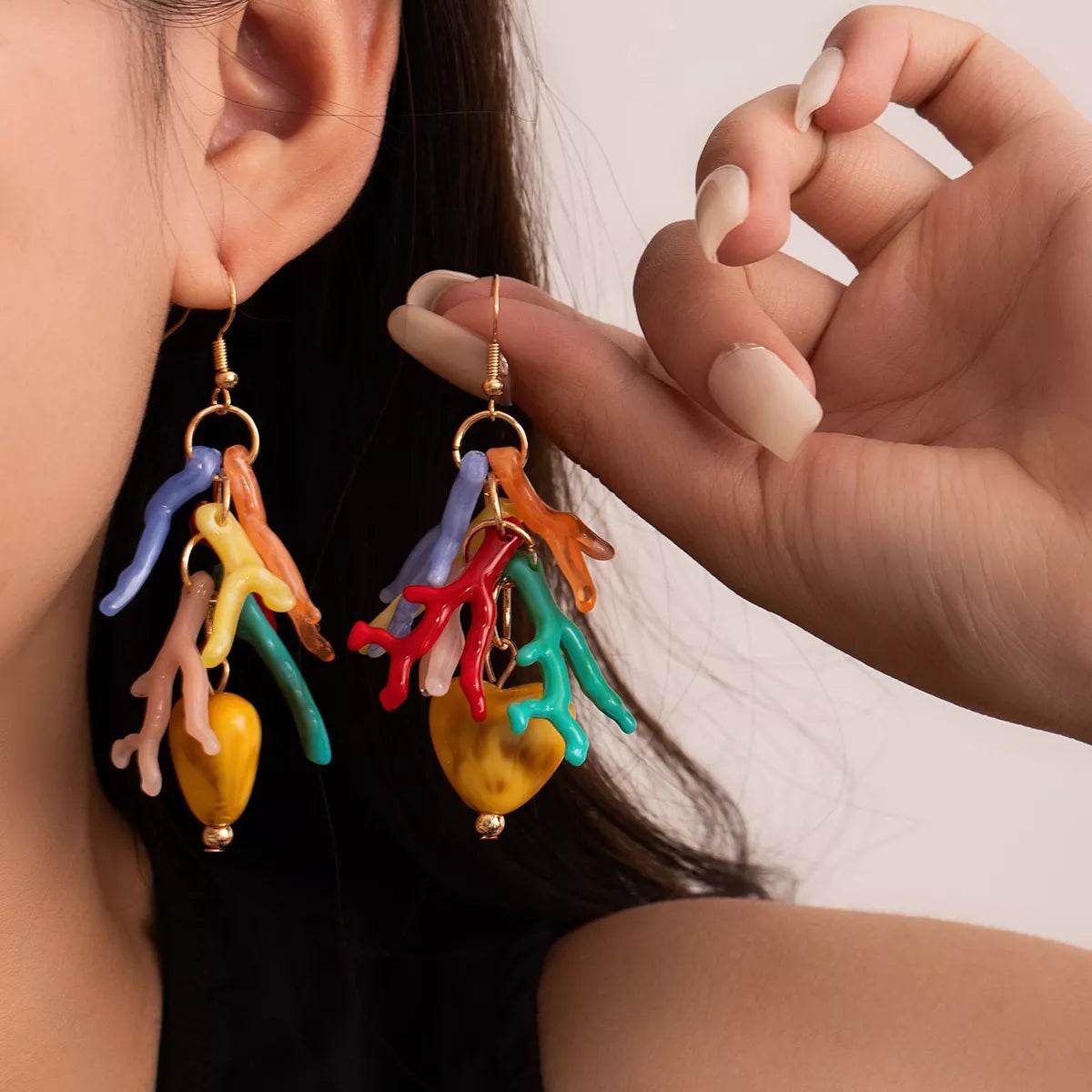 Colorful Resin Heart Dangle Earrings - ELY VESSA LLC
