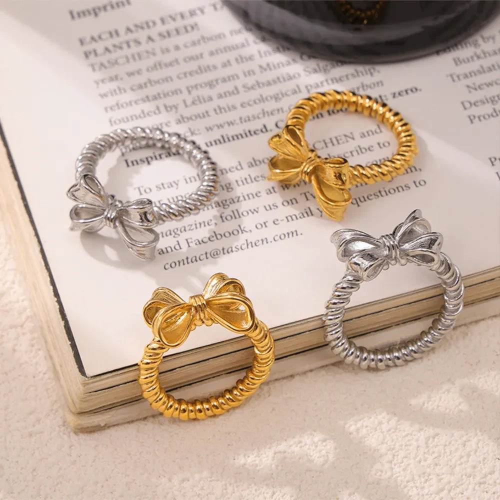 Twisted Titanium Steel Bow Ring - ELY VESSA LLC