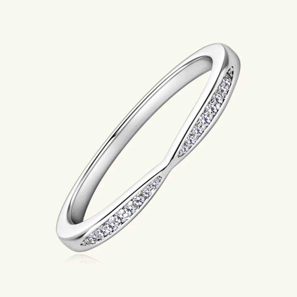 925 Sterling Silver Inlaid Moissanite Ring - ELY VESSA LLC