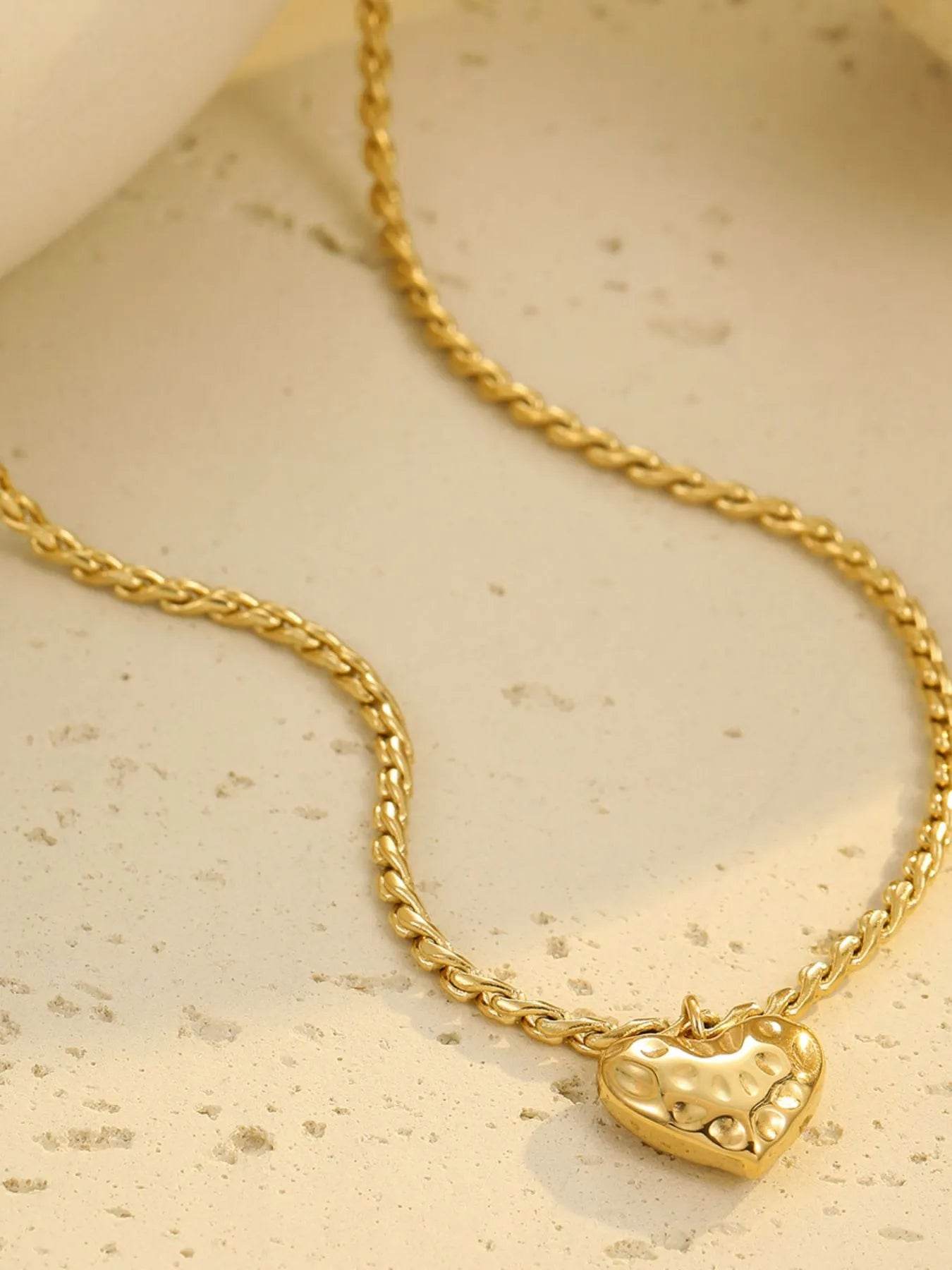 18K Gold-Plated Stainless Steel Heart Pendant Necklace - ELY VESSA LLC