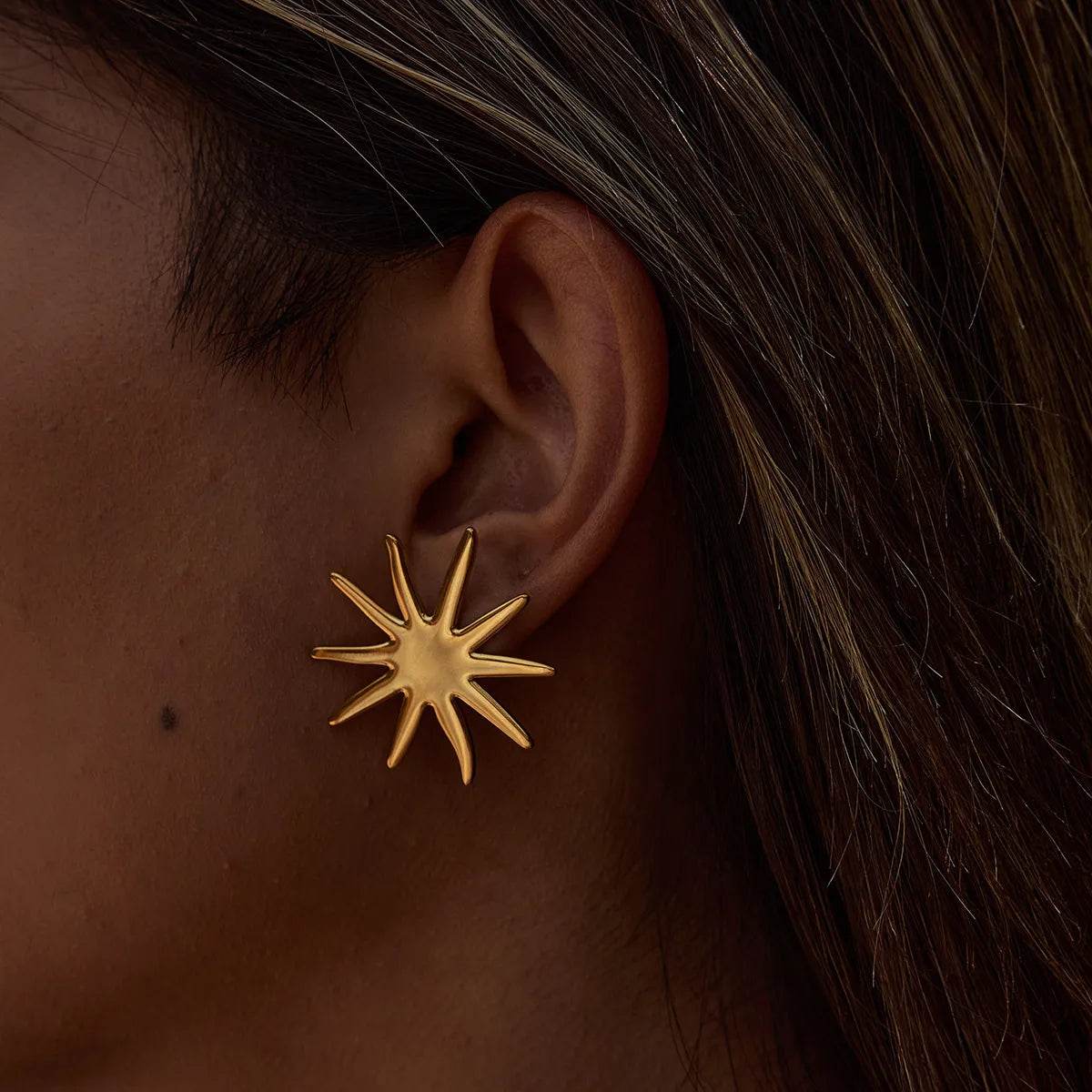 18K Gold-Plated Starburst Stud Earrings - ELY VESSA LLC