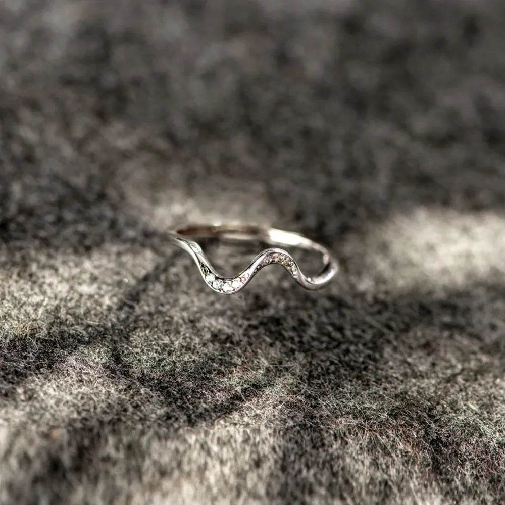 925 Sterling Silver Inlaid Zircon Wave Shape Ring - ELY VESSA LLC