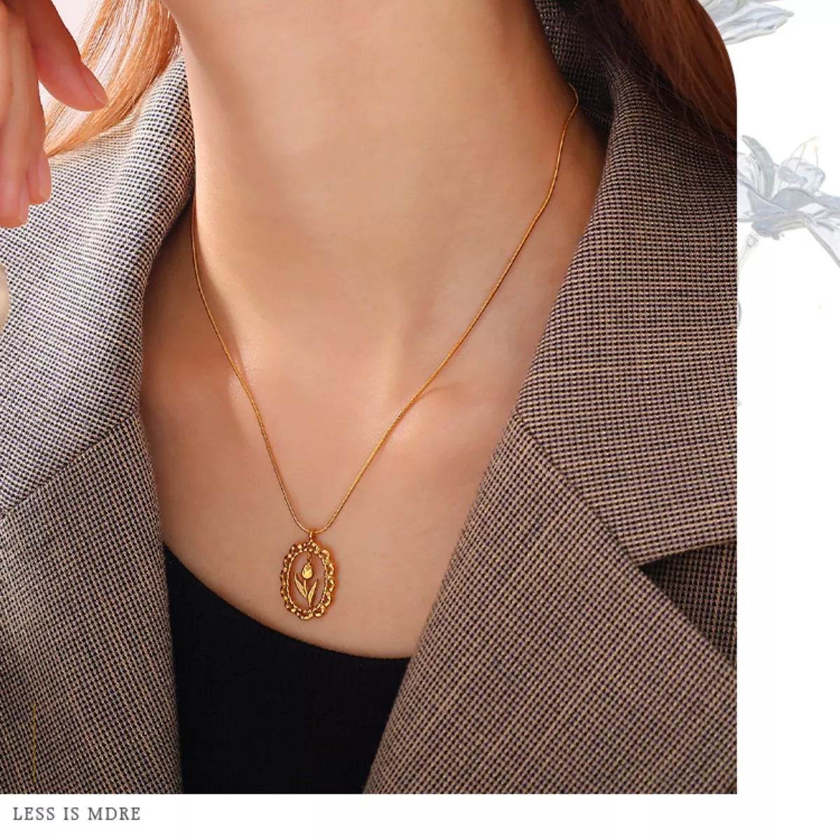 18K Gold-Plated Stainless Steel Flower Pendant Necklace - ELY VESSA LLC