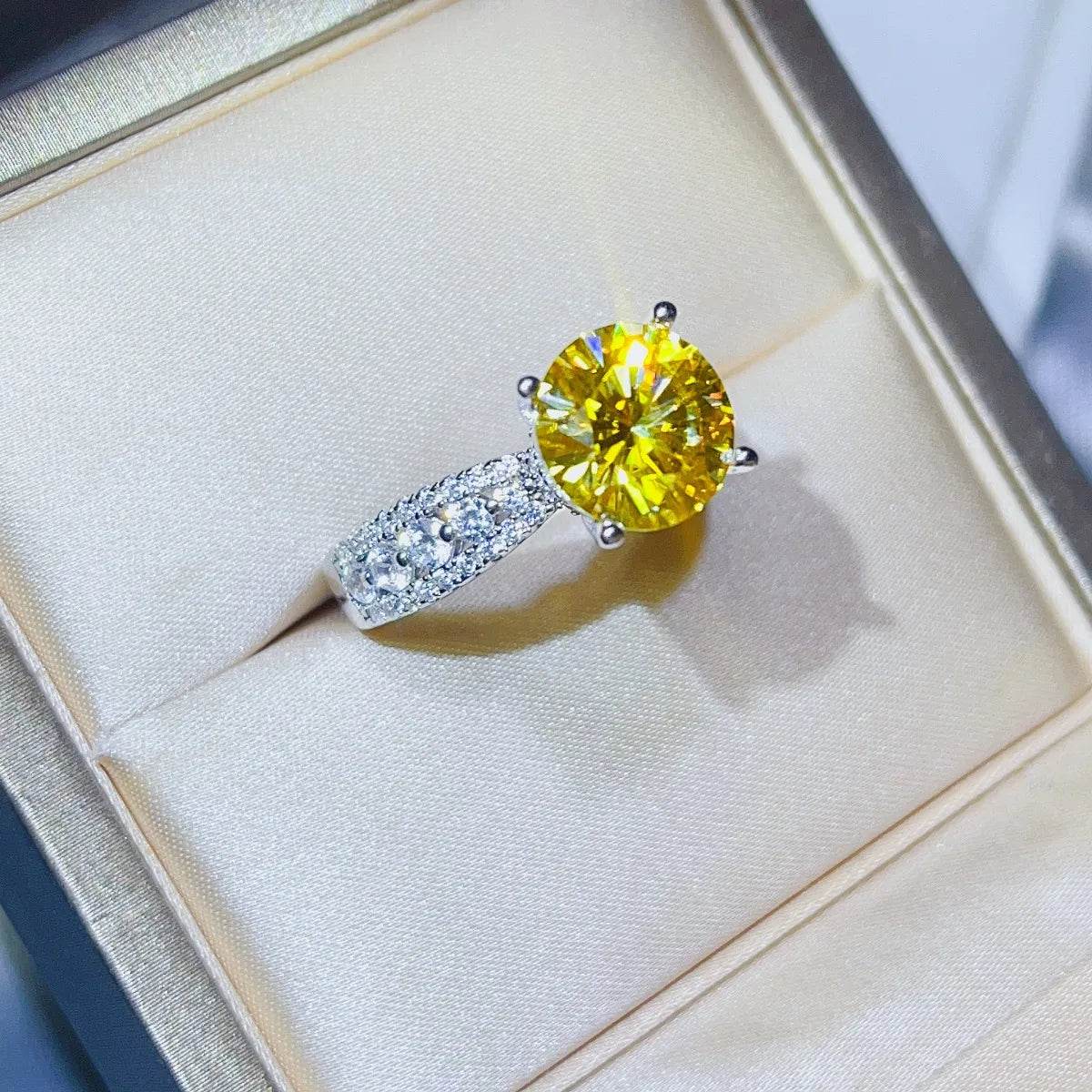 3 Carat Moissanite 925 Sterling Silver Ring - ELY VESSA LLC