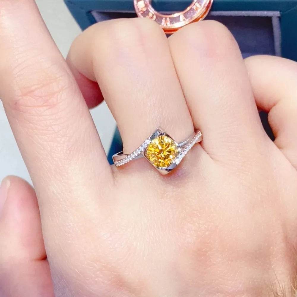 1 Carat Moissanite 925 Sterling Silver Ring - ELY VESSA LLC