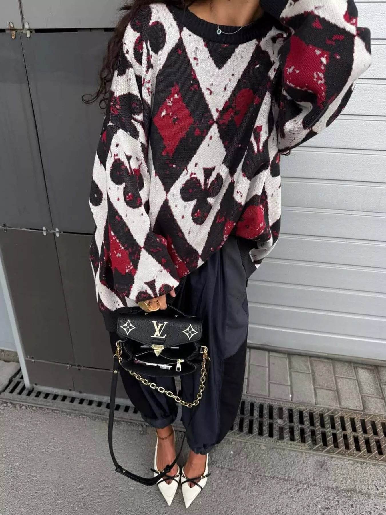 Contrast Diamond Round Neck Long Sleeve Sweater - ELY VESSA LLC