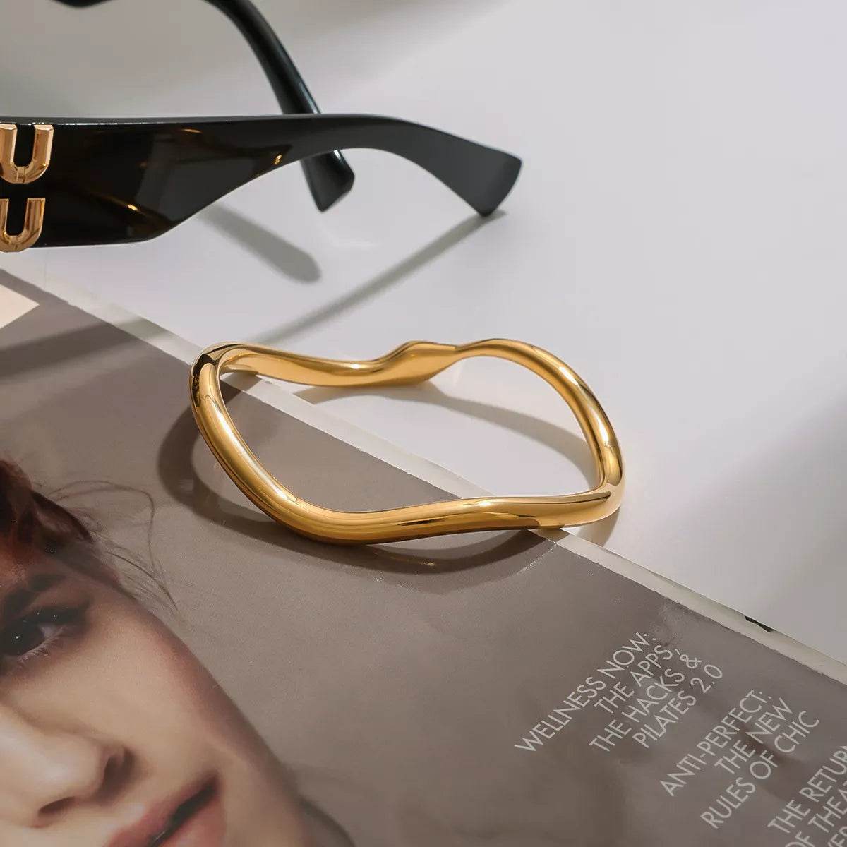 18K Gold-Plated Wave Bracelet - ELY VESSA LLC
