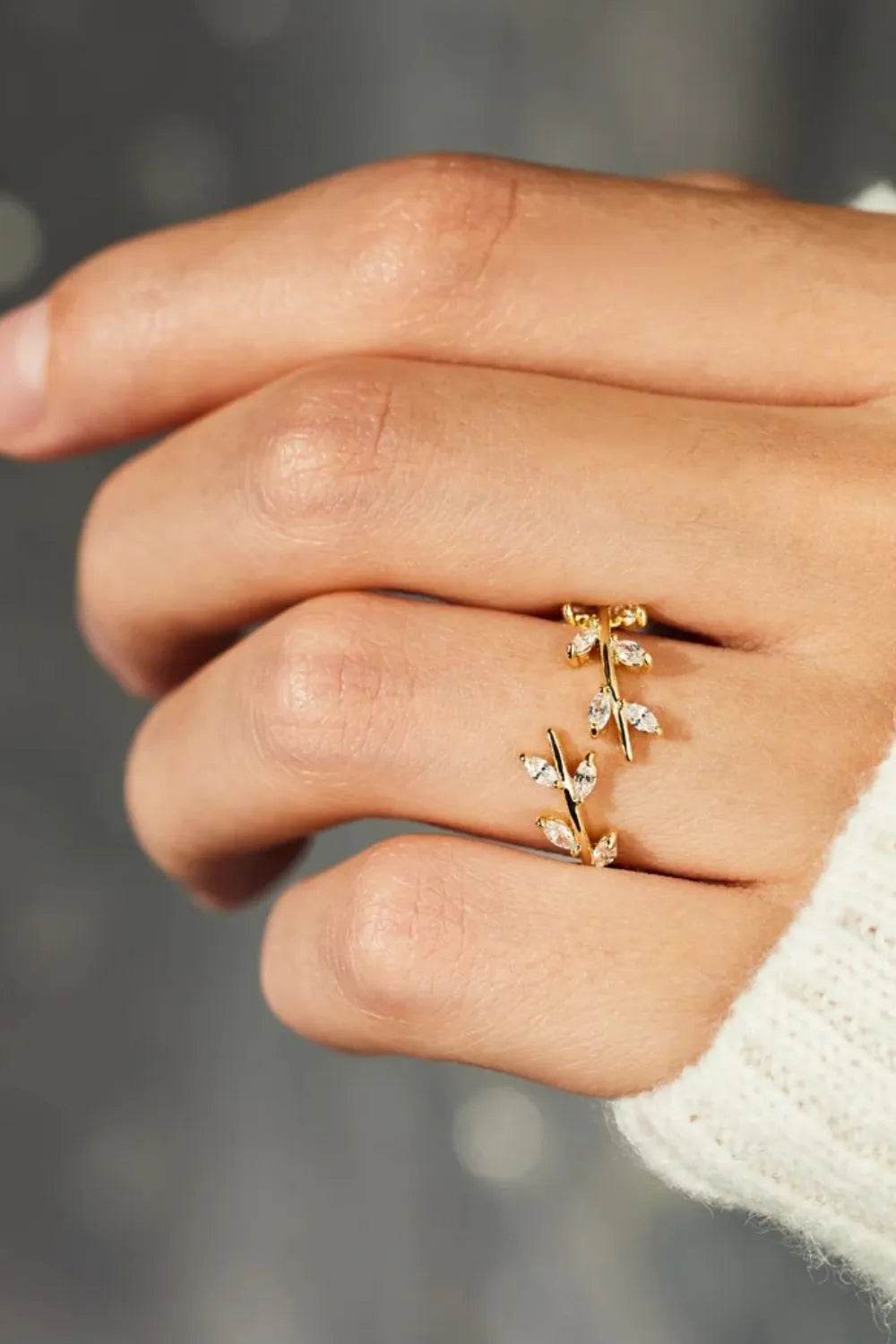 925 Sterling Silver Leaf Open Ring - ELY VESSA LLC