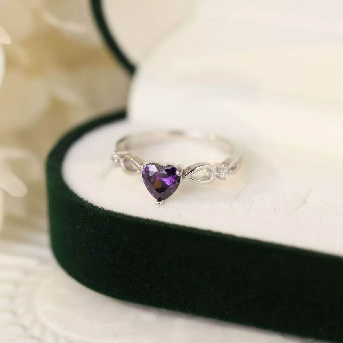925 Sterling Silver Zircon Heart Ring - ELY VESSA LLC
