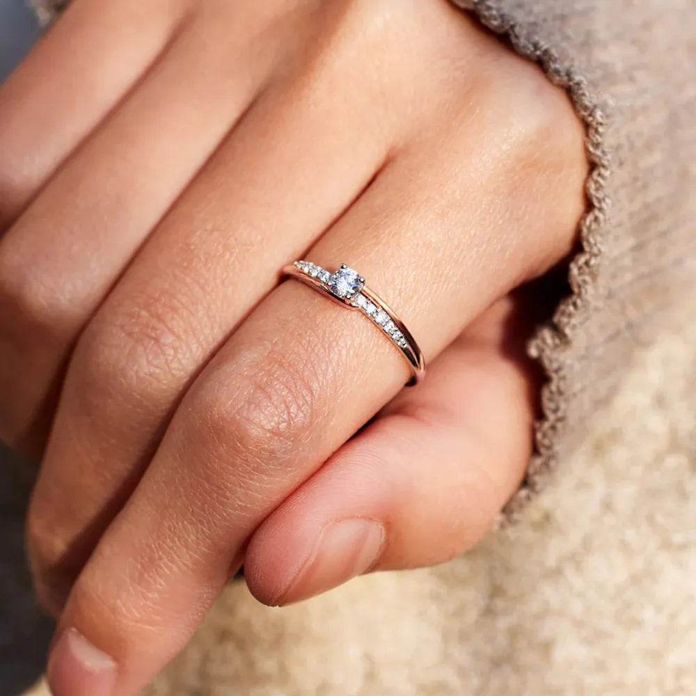 Inlaid Zircon Bicolor Rose Gold-Plated Ring - ELY VESSA LLC
