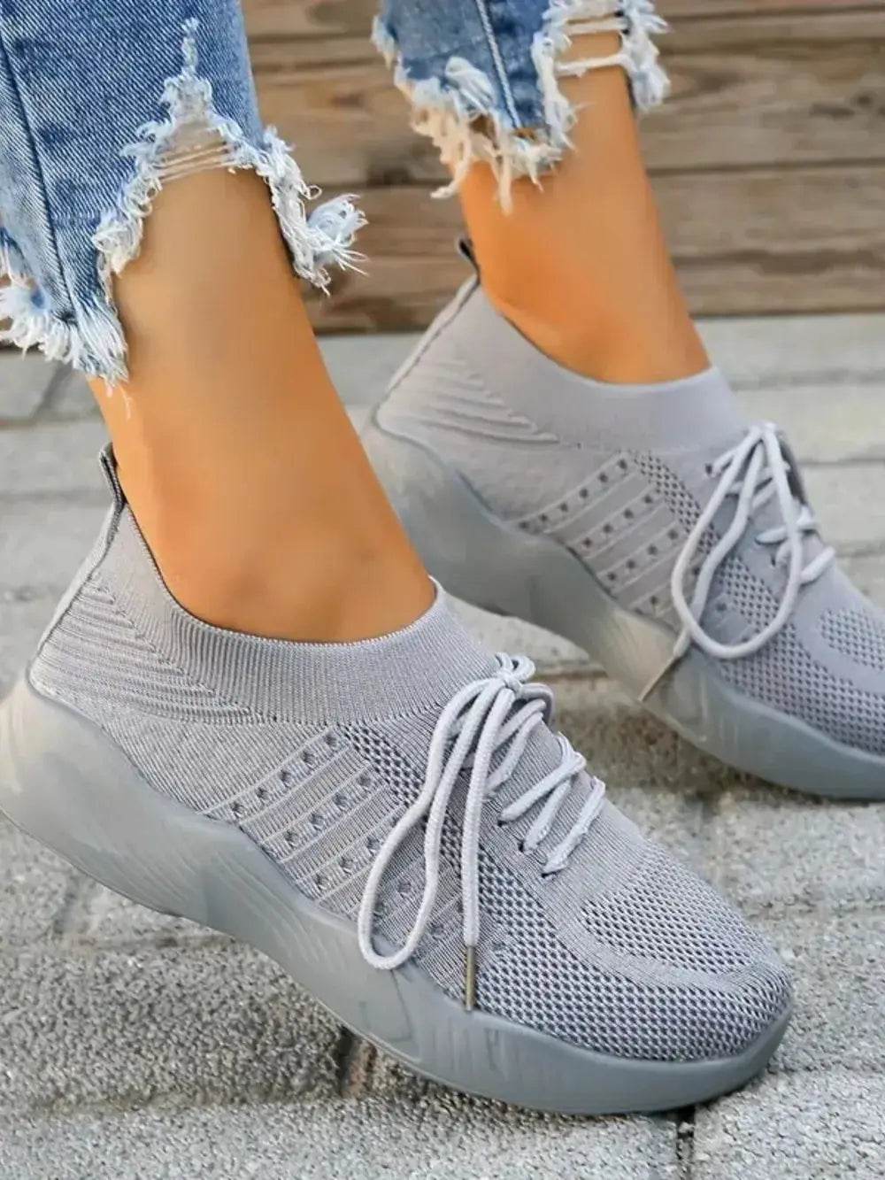 Mesh Round Toe Flat Athletic - ELY VESSA LLC