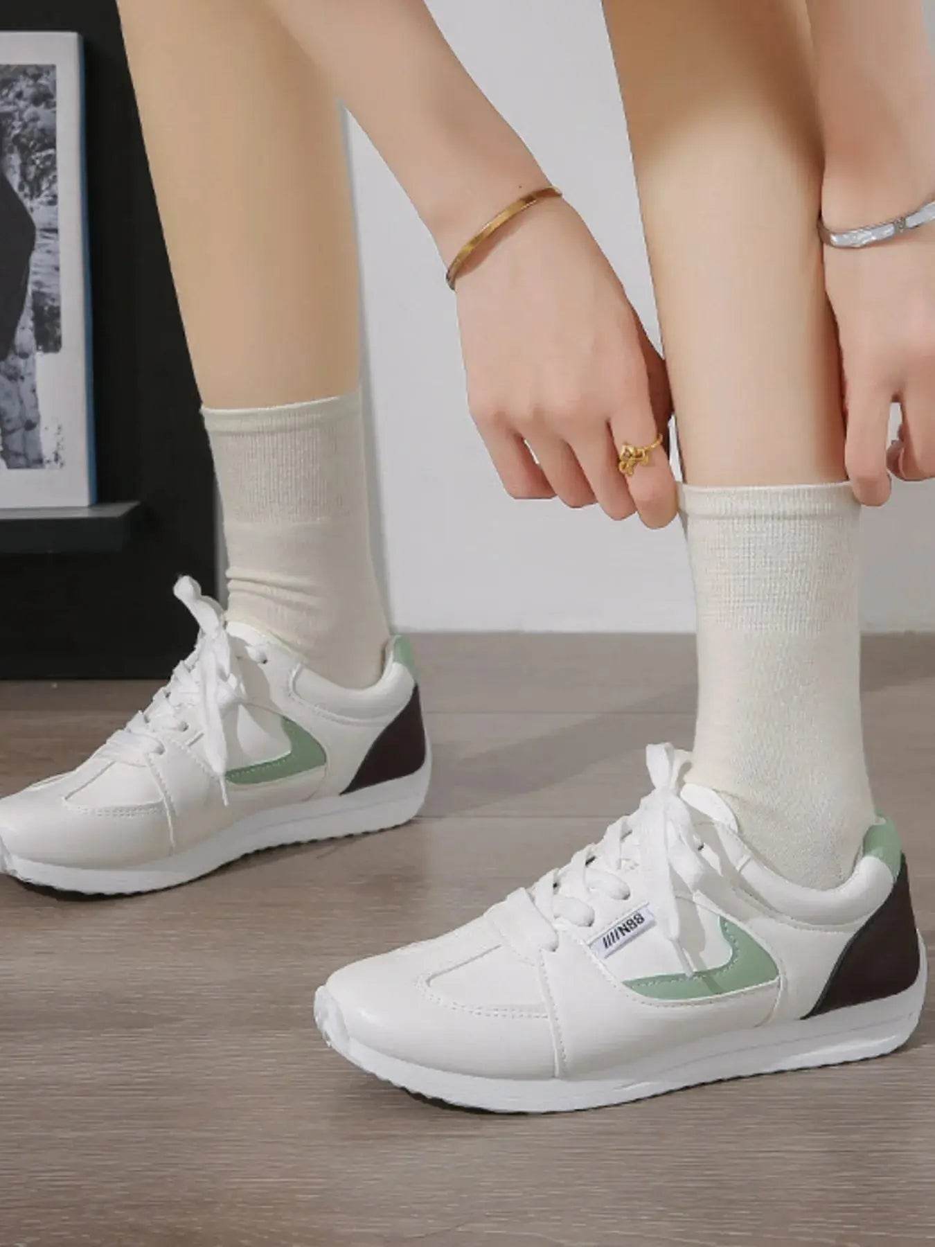 Round Toe Contrast Sneakers - ELY VESSA LLC