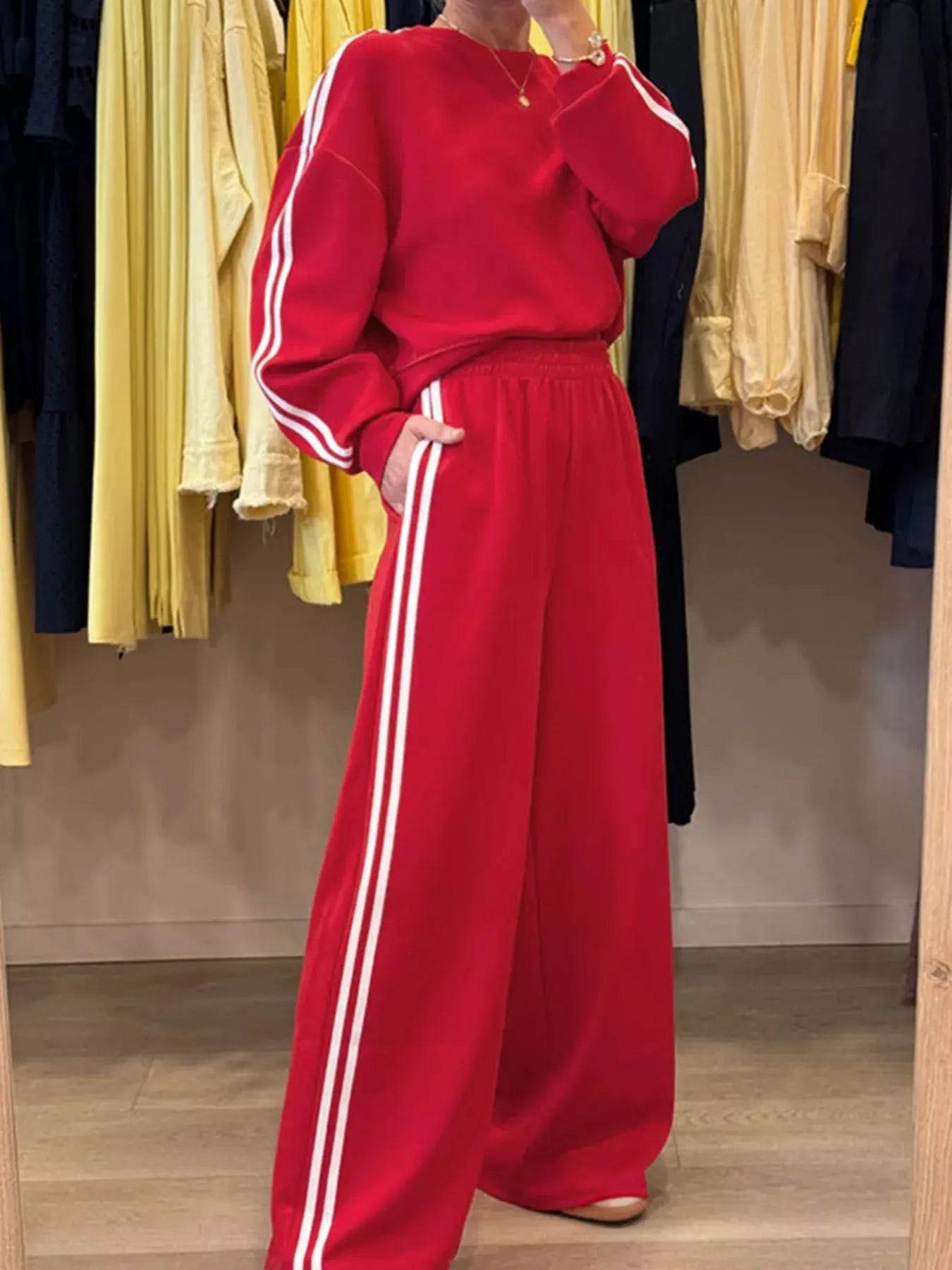 Striped Detail Crewneck Top and Elastic Sweatpants 2pcs Set - ELY VESSA LLC