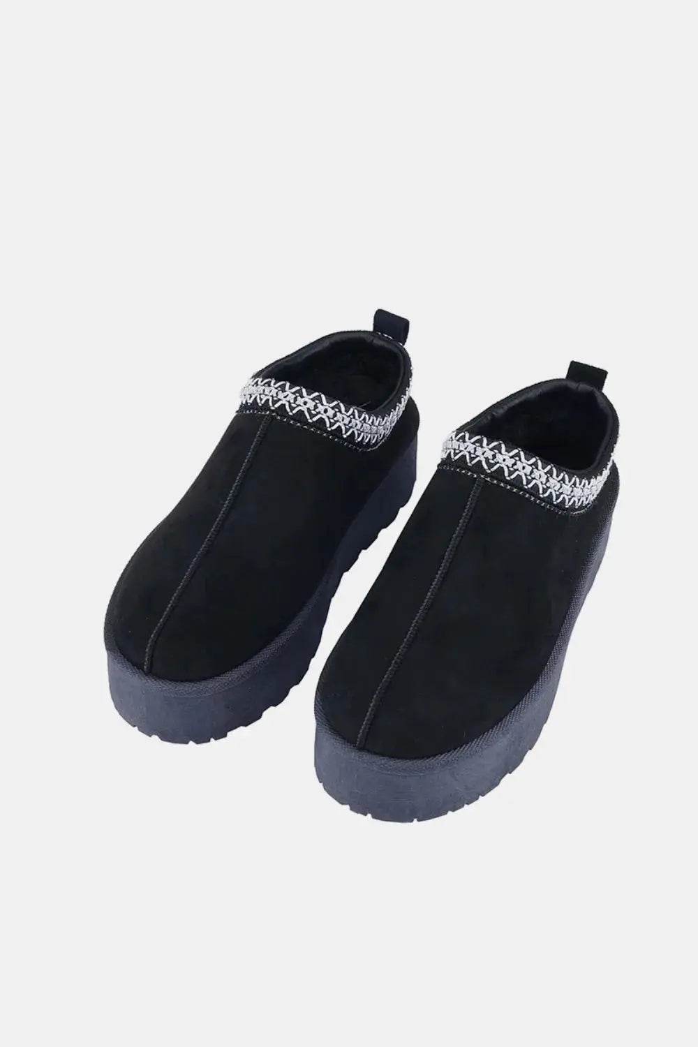 Weeboo Platform Embroidered Trim Slip-On Boots - ELY VESSA LLC