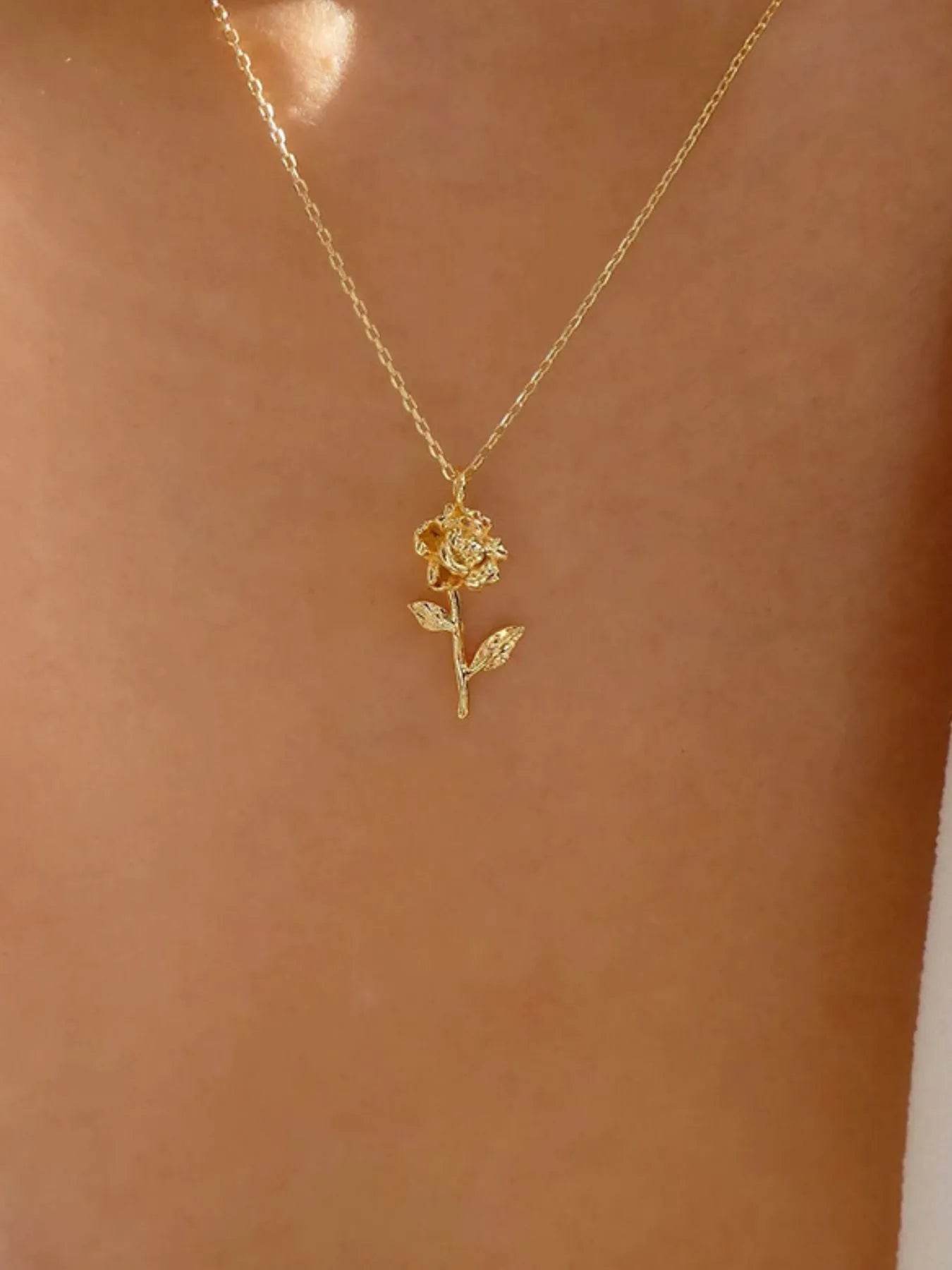Alloy Rose Pendant Necklace - ELY VESSA LLC