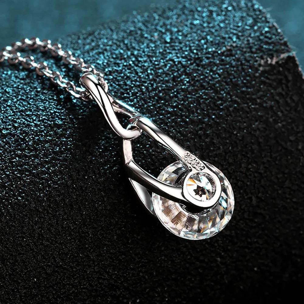 2 Carat Moissanite 925 Sterling Silver Necklace - ELY VESSA LLC