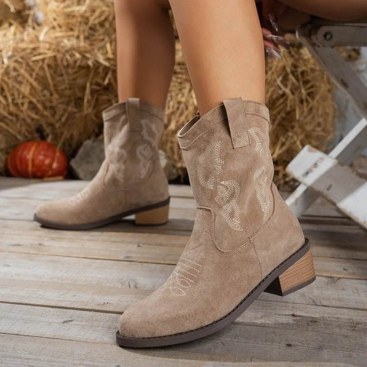 Cowboy Block Heels Boots - ELY VESSA LLC