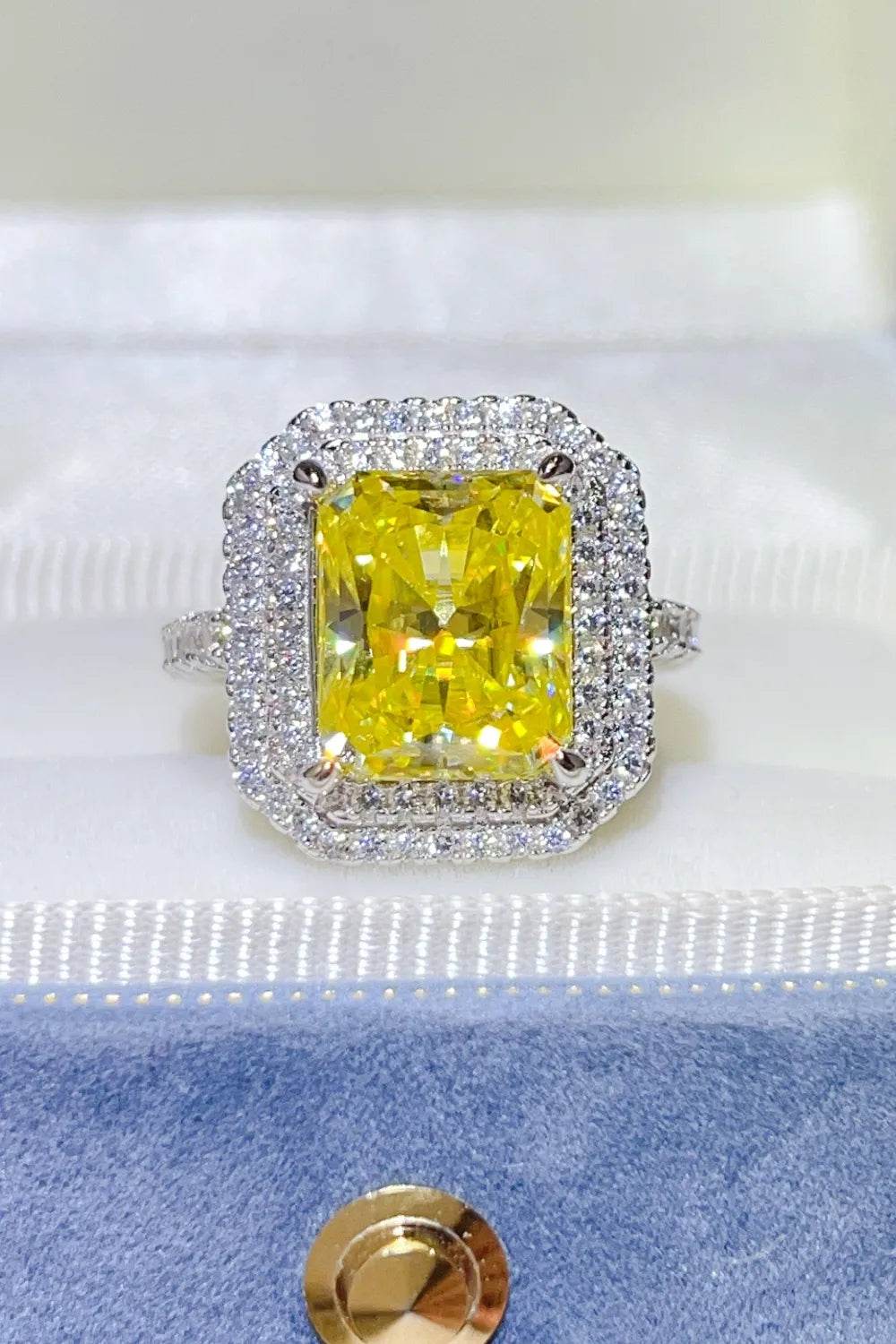 2 Carat Moissanite 925 Sterling Silver Ring - ELY VESSA LLC