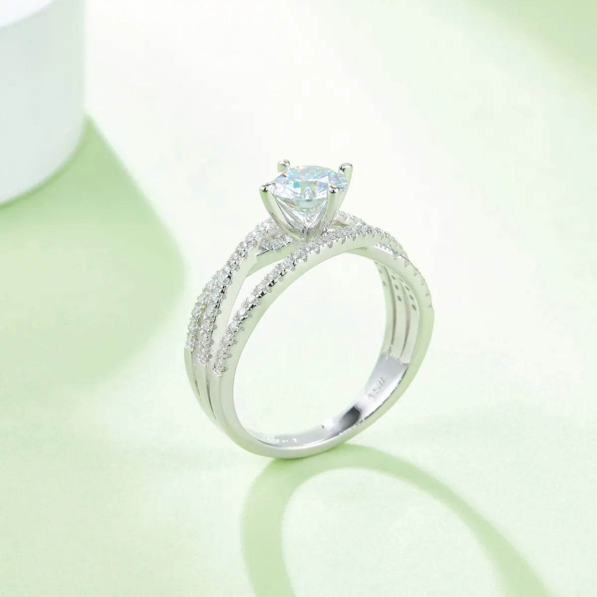1 Carat Moissanite 925 Sterling Silver Ring - ELY VESSA LLC