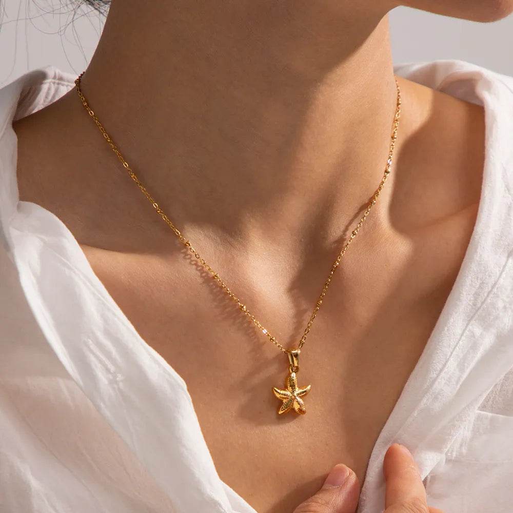 18K Gold Plated Starfish Pendant Necklace - ELY VESSA LLC