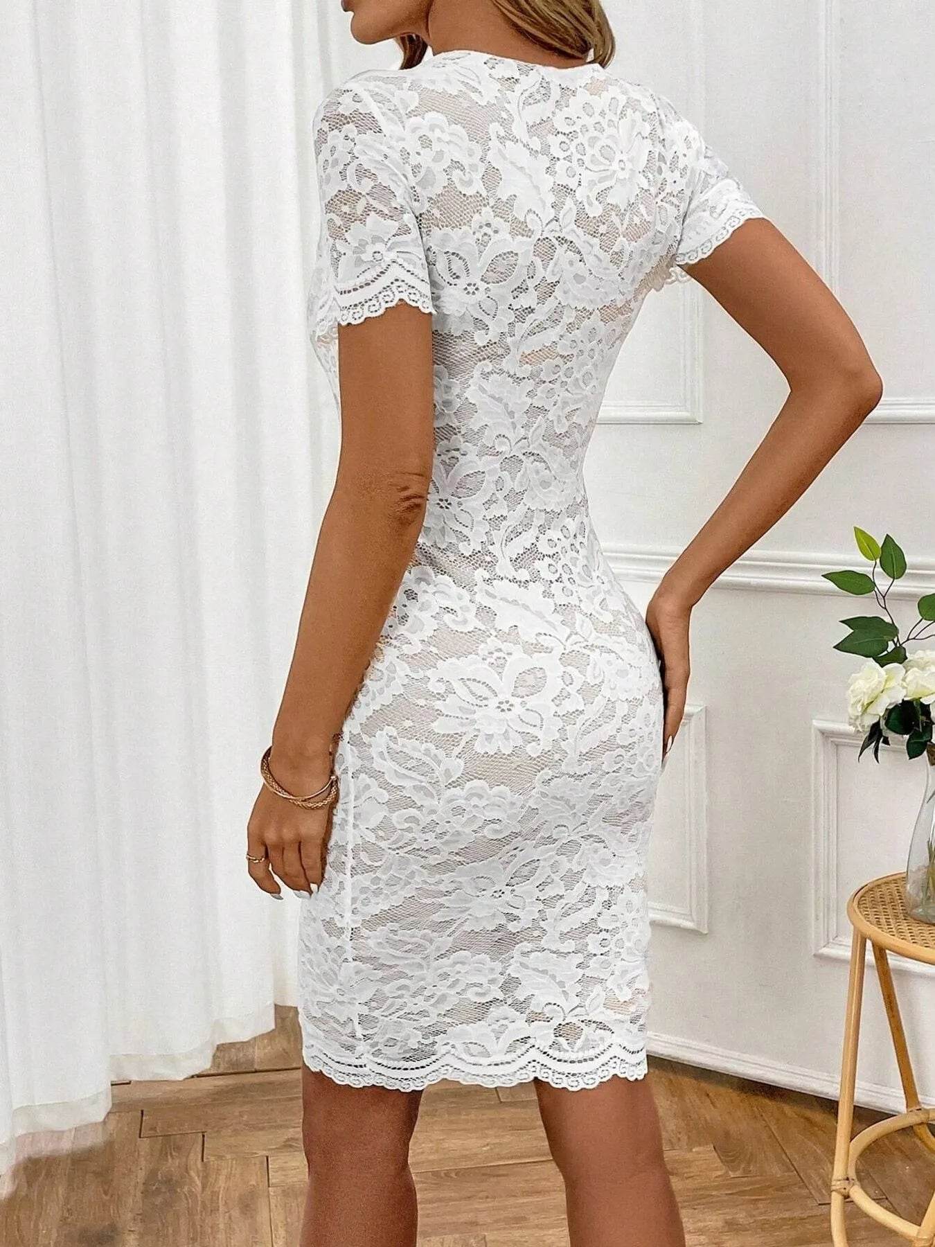 Round Neck Short Sleeve Lace Dress - ELY VESSA LLC