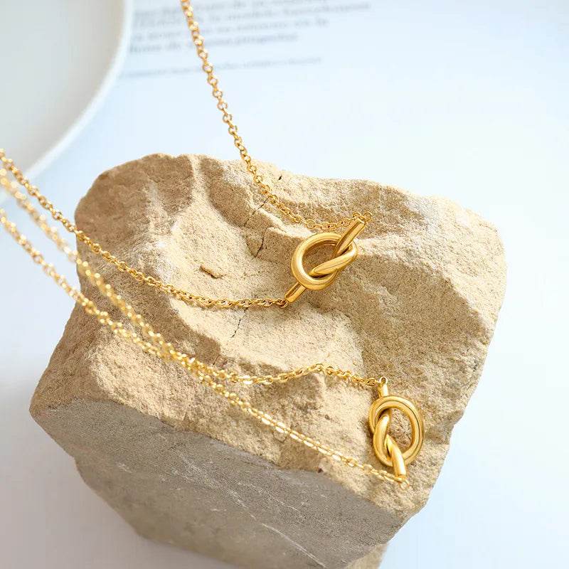 18K Gold-Plated Titanium Steel Knot Necklace - ELY VESSA LLC