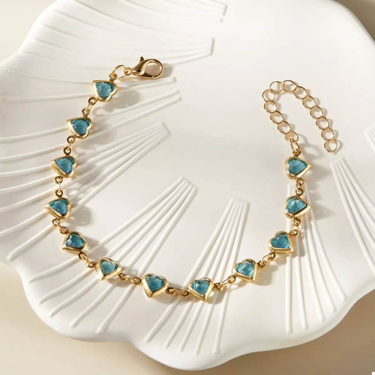18K Gold-Plated Heart Bracelet - ELY VESSA LLC
