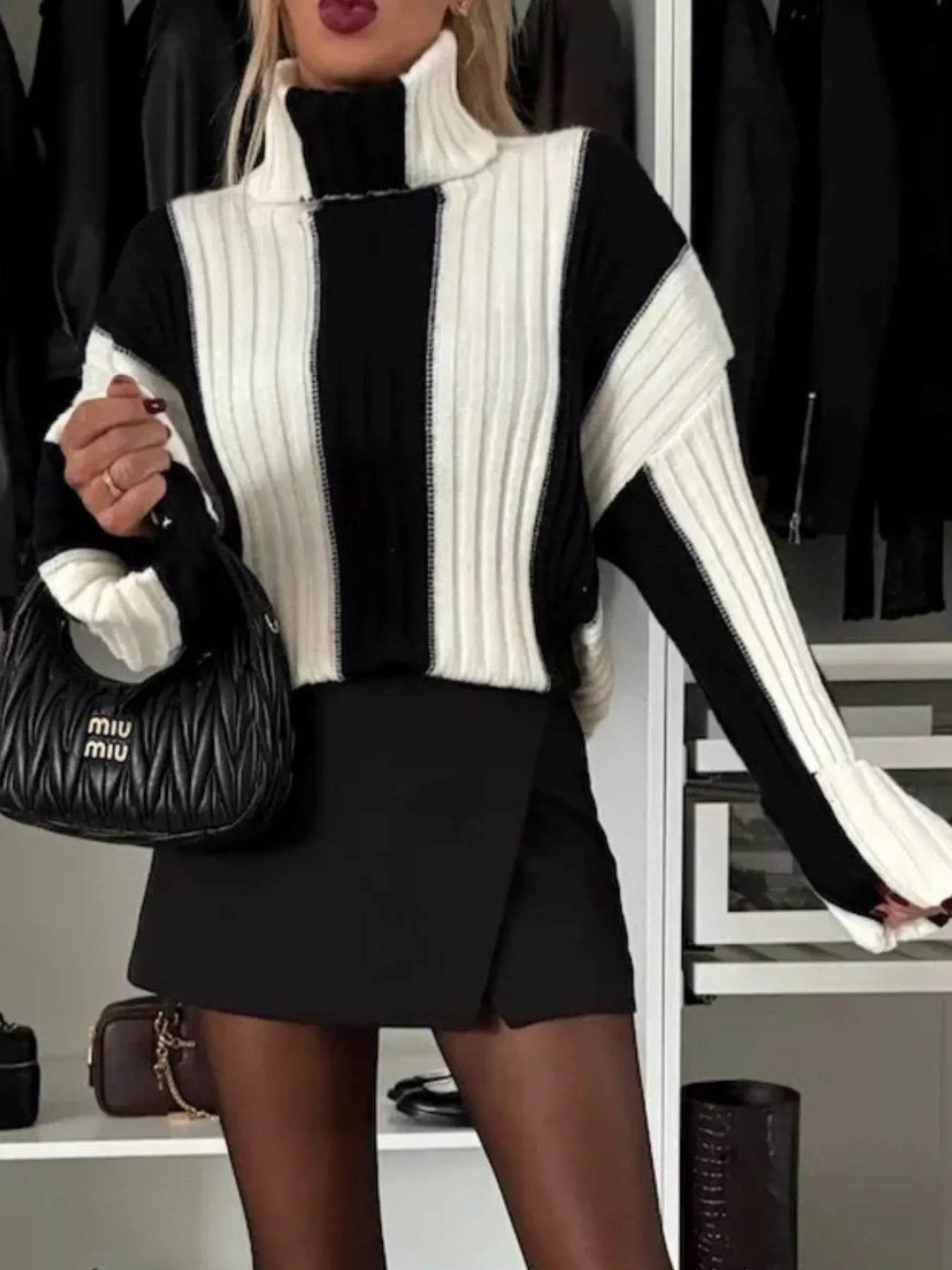 Color Block Ribbed Turtleneck Sweater - ELY VESSA LLC